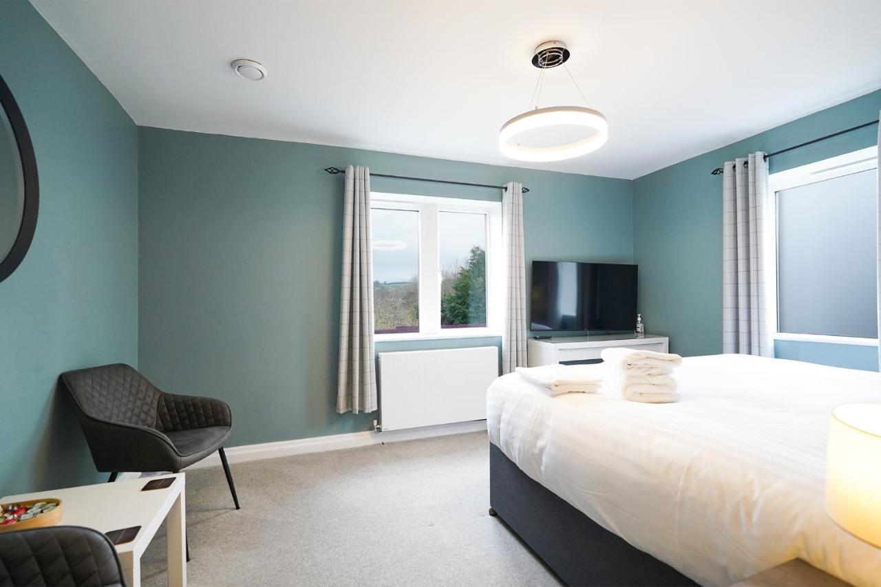 Cheshire Mews Hotel *